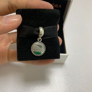 Pandora Mt. Rushmore Exclusive Charm Dangle